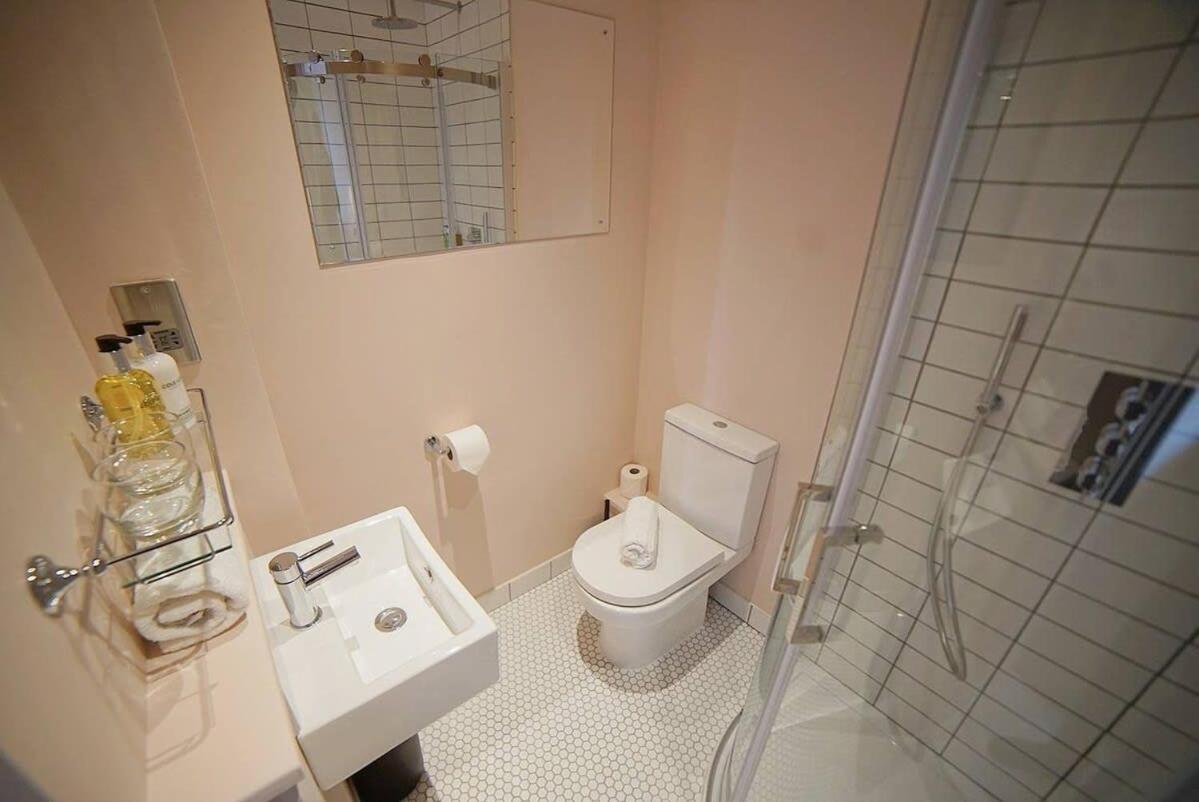 The Alma Taverns Boutique Suites Room 2 - Hopewell Бристол Екстериор снимка